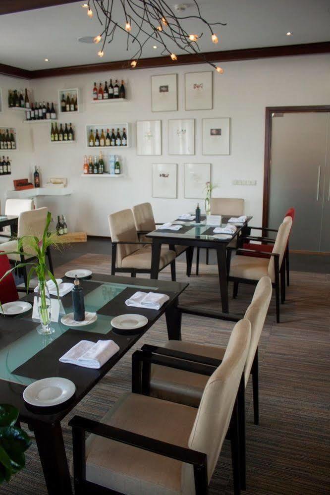 Valuas Hotel Венло Екстериор снимка